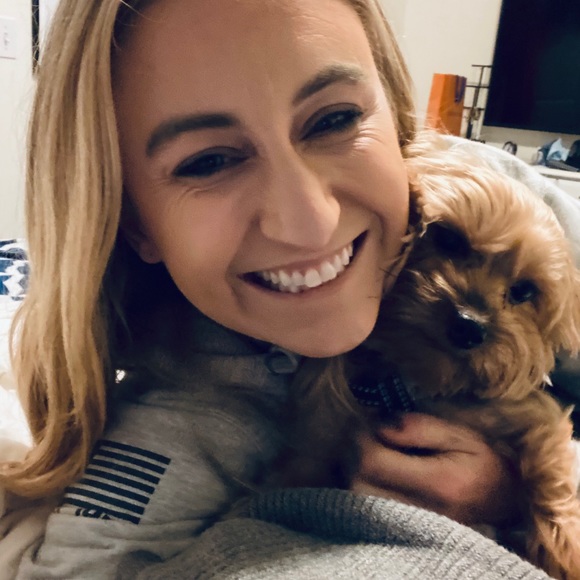 Meet your Posher, Kelly - Picture 3 of 4